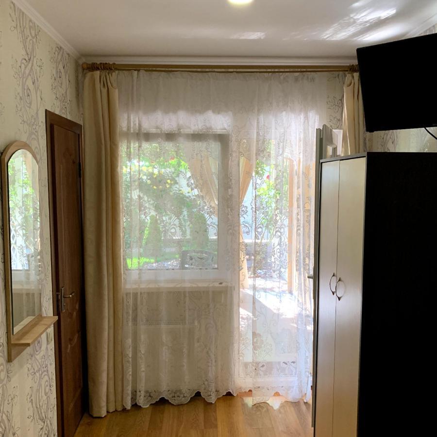 Guest House Santin Çornomorsk Dış mekan fotoğraf
