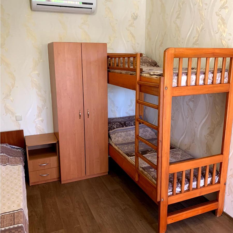 Guest House Santin Çornomorsk Dış mekan fotoğraf
