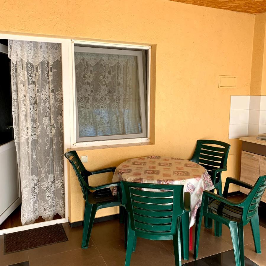 Guest House Santin Çornomorsk Dış mekan fotoğraf
