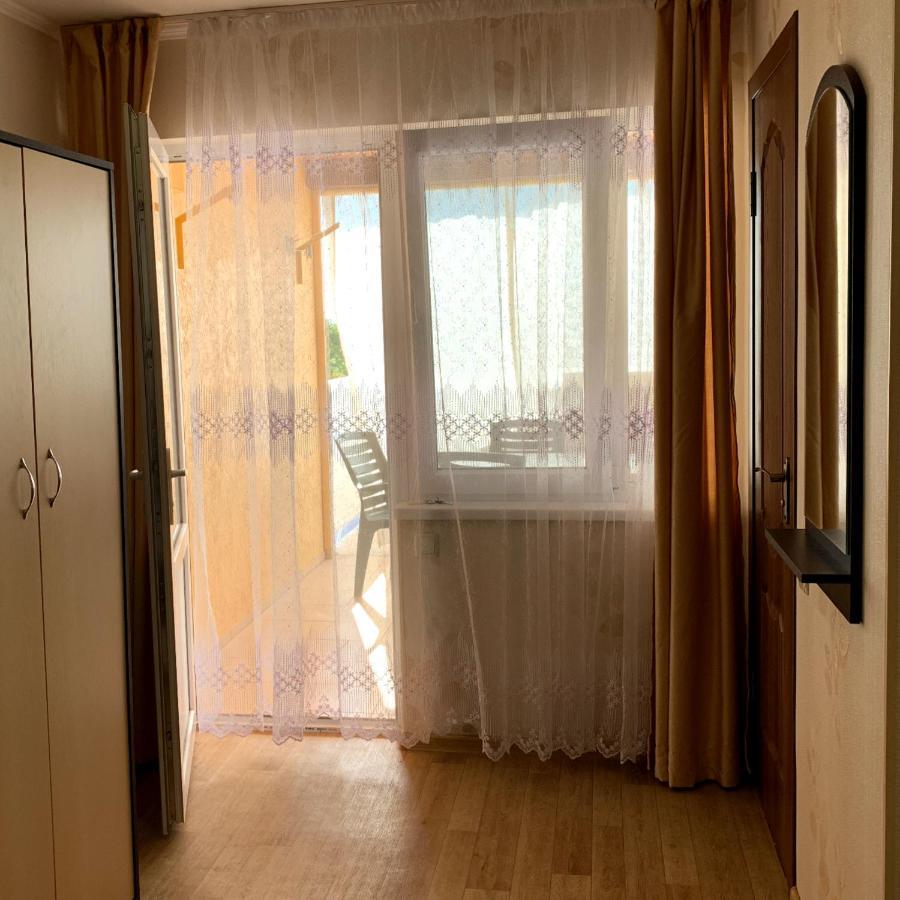 Guest House Santin Çornomorsk Dış mekan fotoğraf