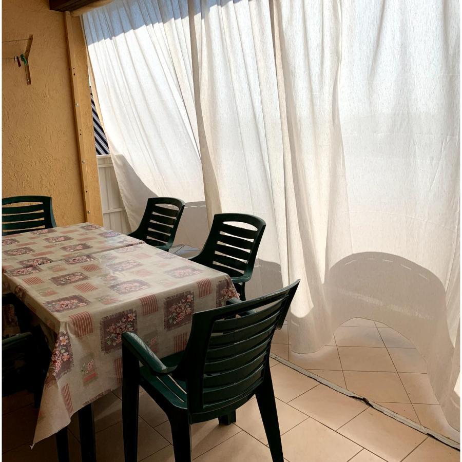 Guest House Santin Çornomorsk Dış mekan fotoğraf