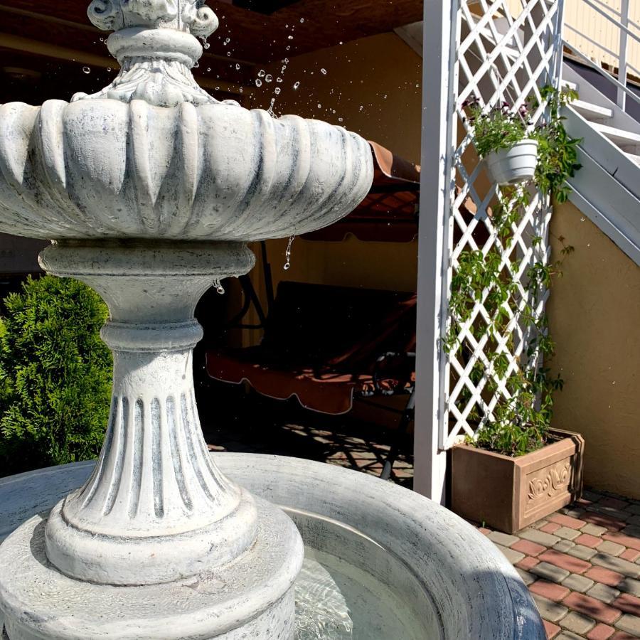 Guest House Santin Çornomorsk Dış mekan fotoğraf