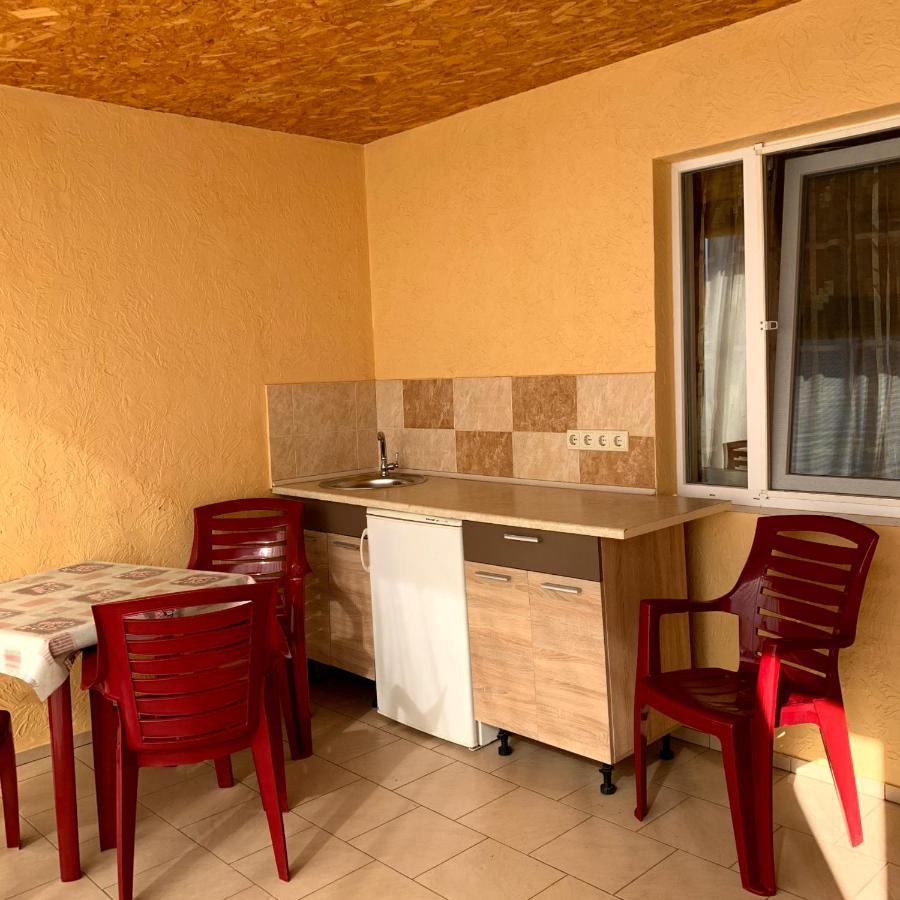 Guest House Santin Çornomorsk Dış mekan fotoğraf