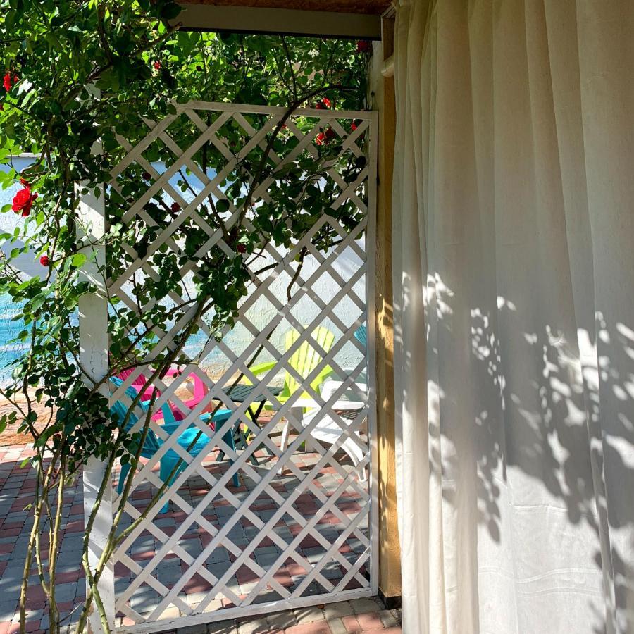 Guest House Santin Çornomorsk Dış mekan fotoğraf
