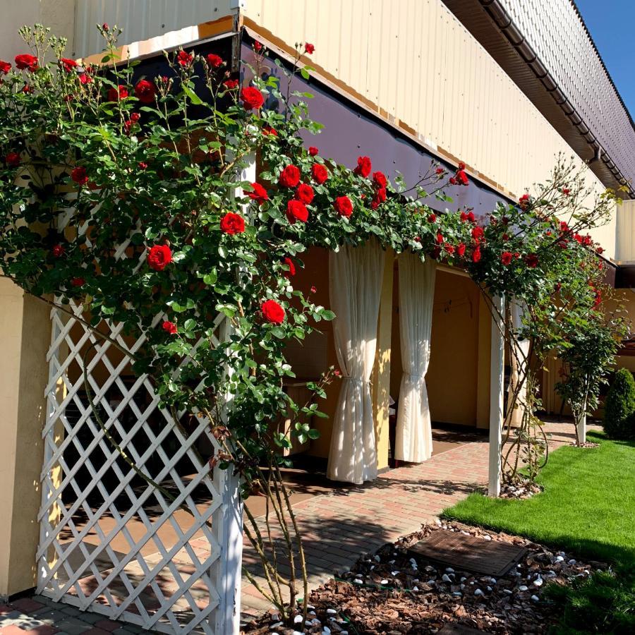 Guest House Santin Çornomorsk Dış mekan fotoğraf